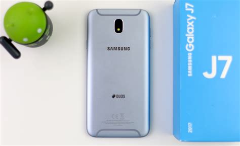 j7|Samsung Galaxy J7 (2017) .